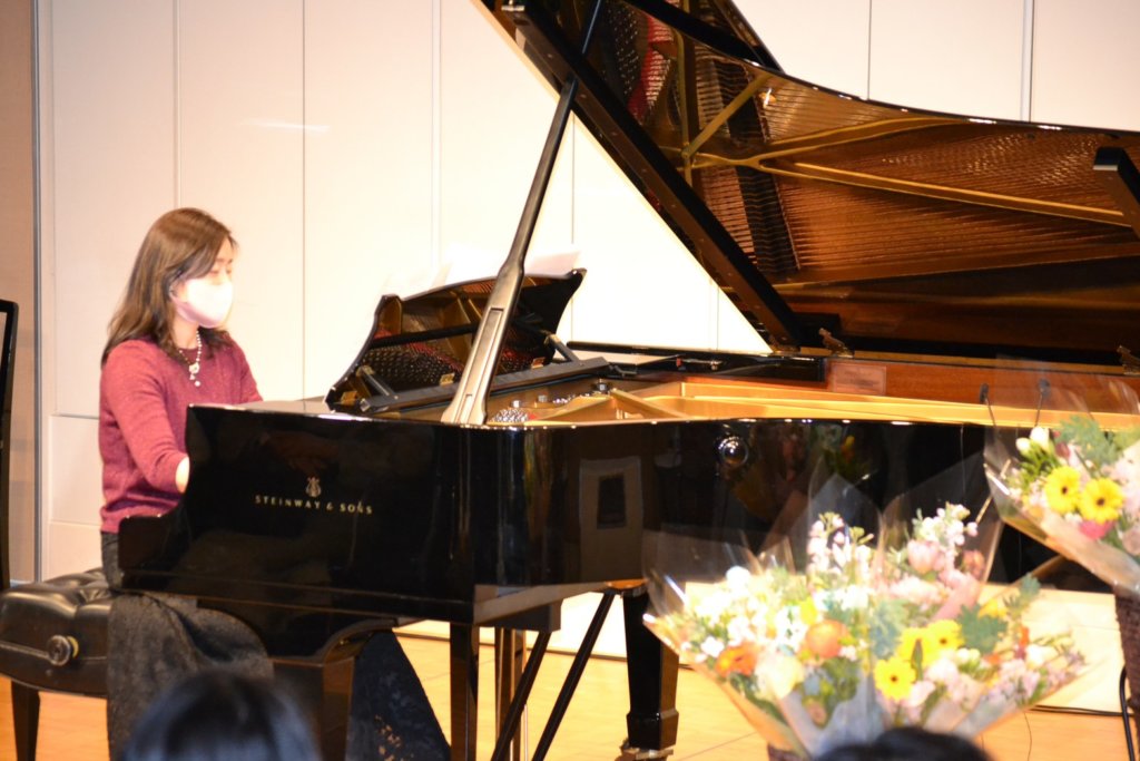 西落合ピアノ教室ムジカビバーチェプロフィール